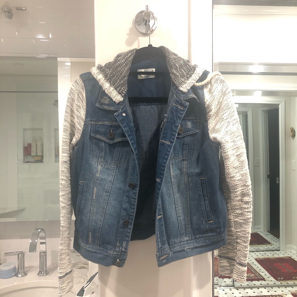 Gentle Fawn Jean jacket with hood